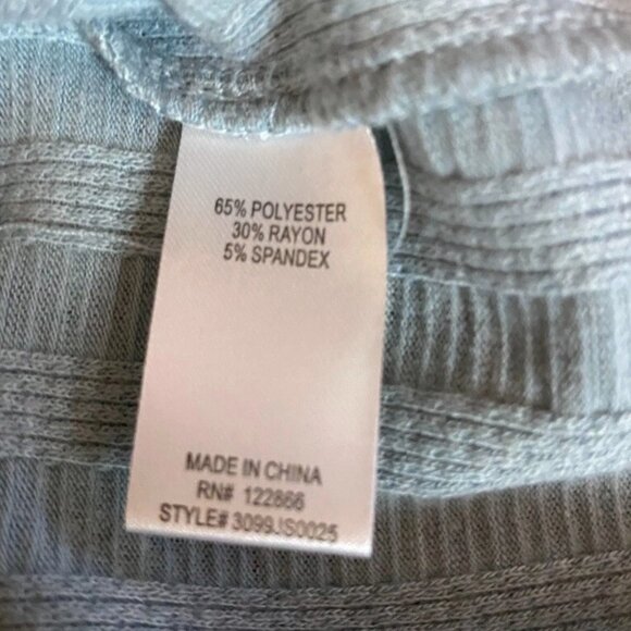 NWOT Chenault Status Top Cut-Out Ribbed Short Sleeves Slate Blue Size Large Knit - Picture 6 of 6